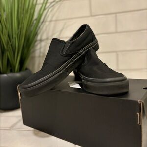 VANS Classic Slip-On Black & Black Shoes